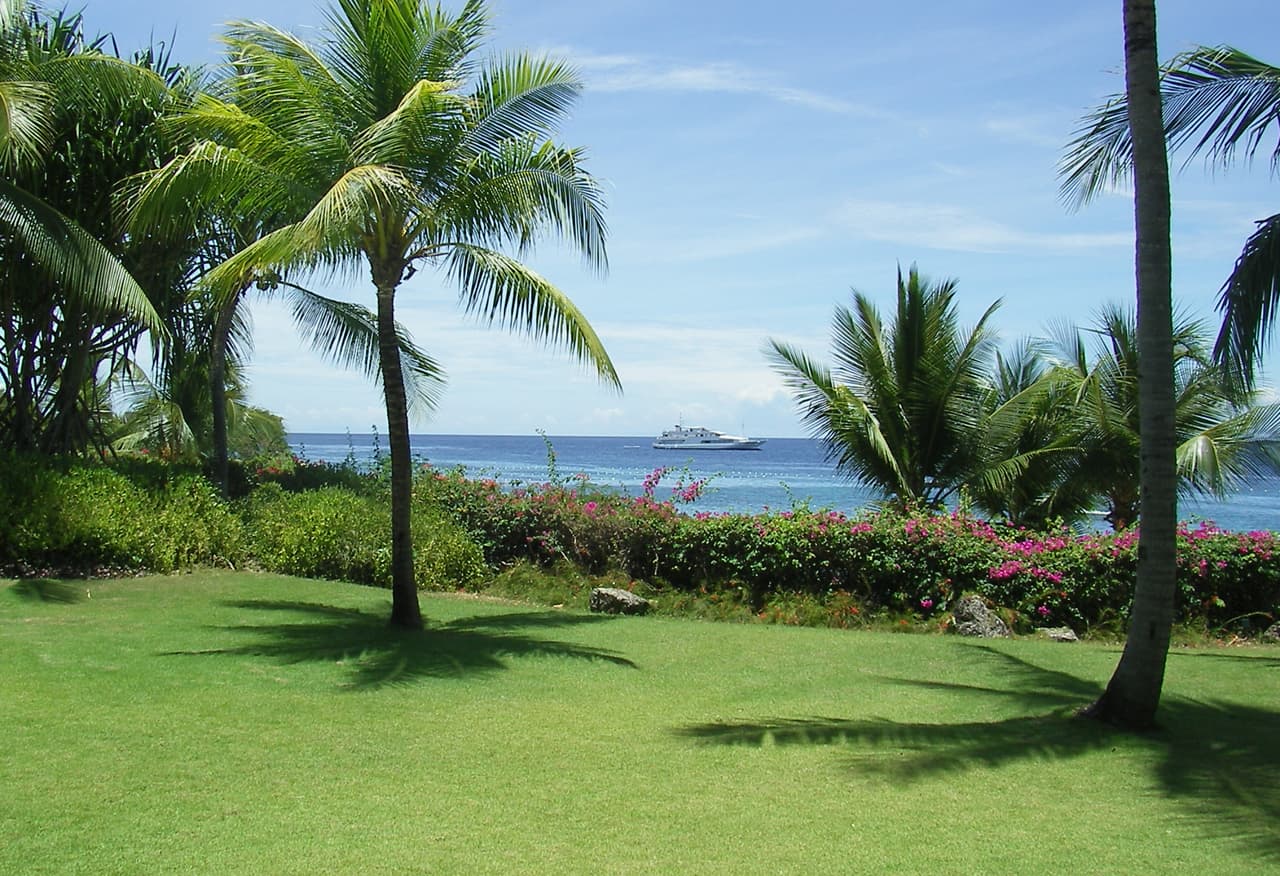 Cordova Reef Resort